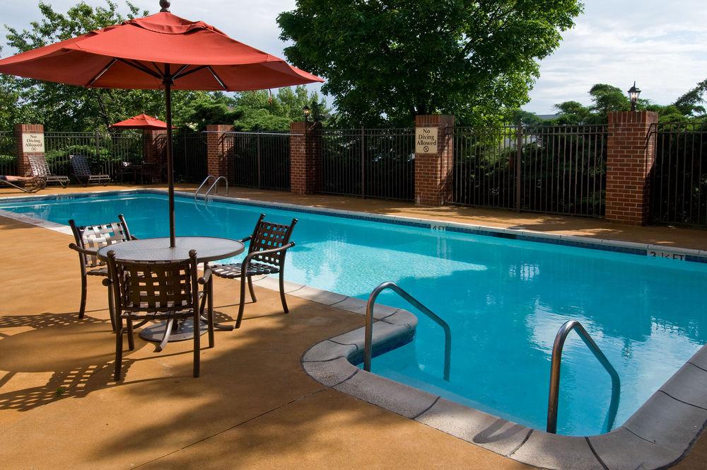 Holiday Inn Express Harrisburg East By Ihg Екстер'єр фото