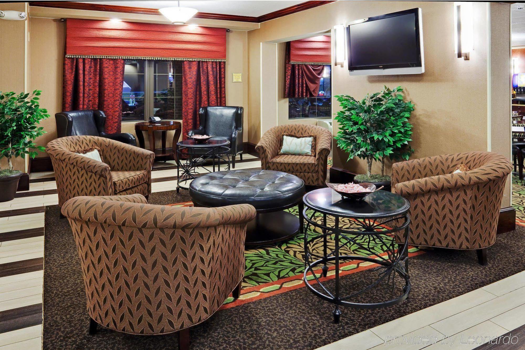 Holiday Inn Express Harrisburg East, An Ihg Hotel Екстер'єр фото