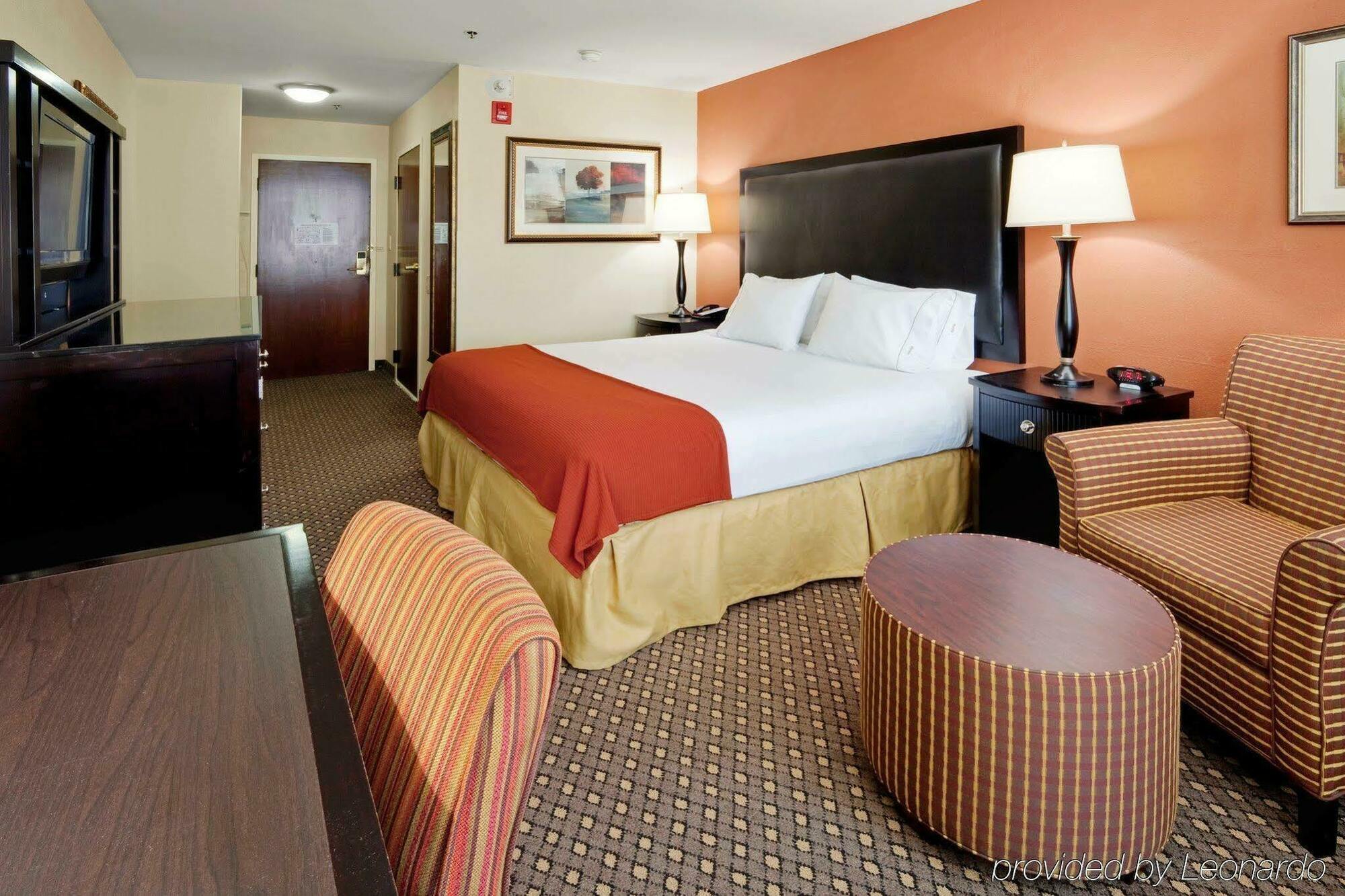 Holiday Inn Express Harrisburg East By Ihg Номер фото